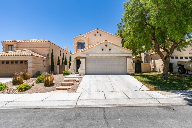 Foto del edificio - Beautiful 4 bedroom home in Lake Las Vegas!