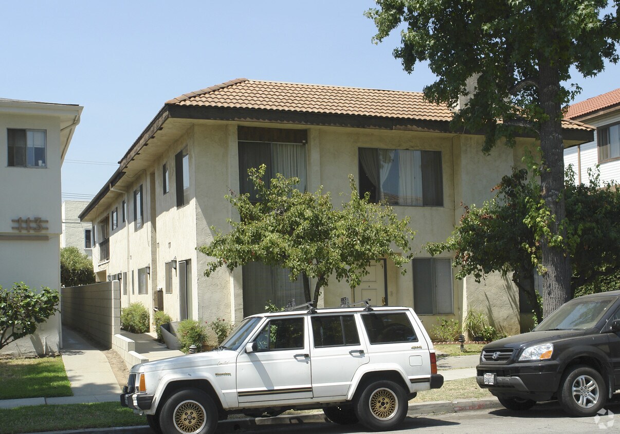 Building Photo - 117 N 1st St