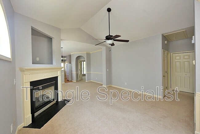Building Photo - 5513 Creekdale Cir