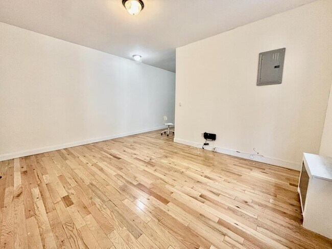 Foto del edificio - 4 bedroom in NEW YORK NY 10032