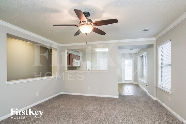 Building Photo - 3043 Legends York Dr
