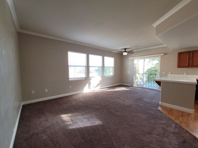 Foto del edificio - Westlake Villas Condo