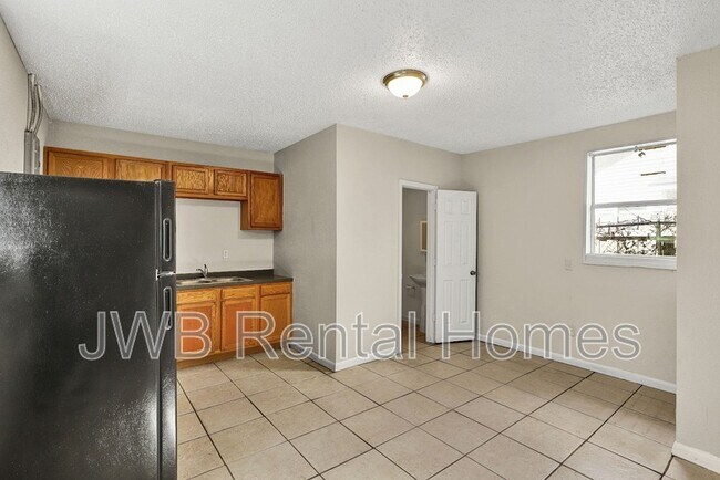 Foto del edificio - 1943 Hardee St