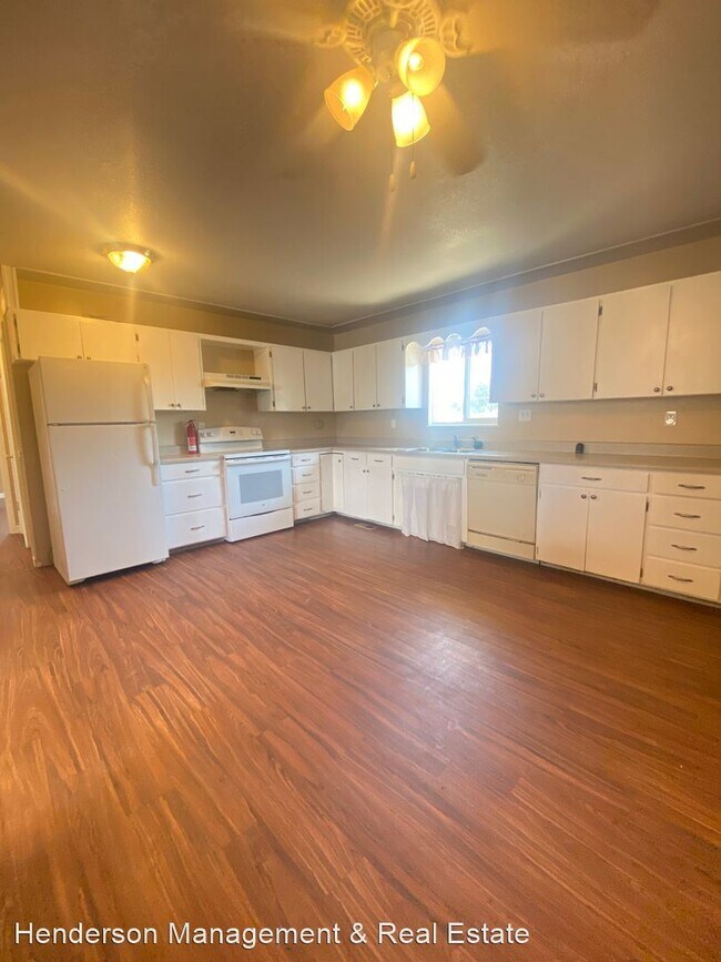 Building Photo - 2 br, 2 bath House - 340 W. Park Ave