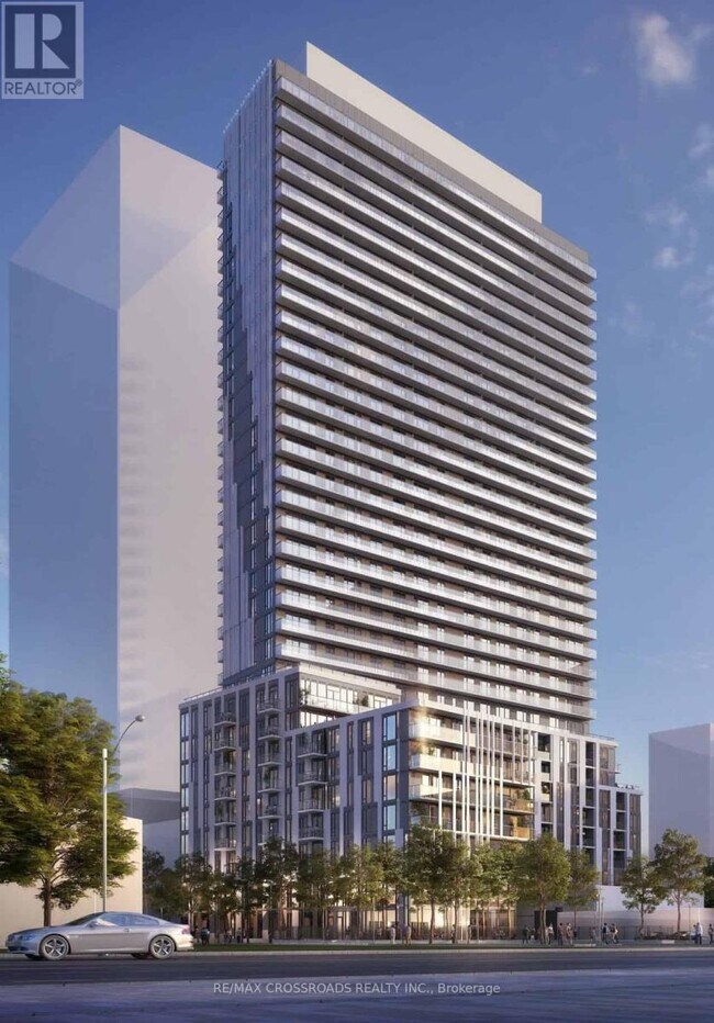 Building Photo - 5858 Yonge St