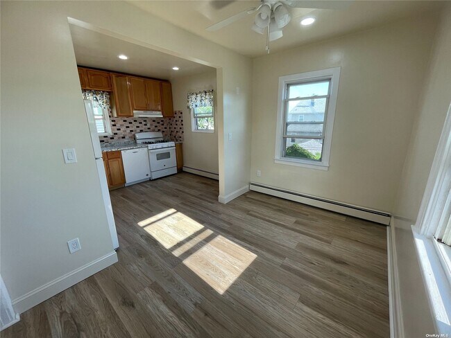 Foto del edificio - 350 W Hudson St