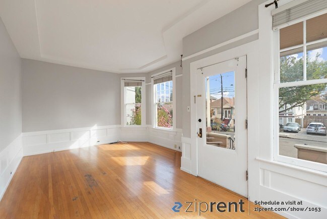 Foto del edificio - 1533 Court St