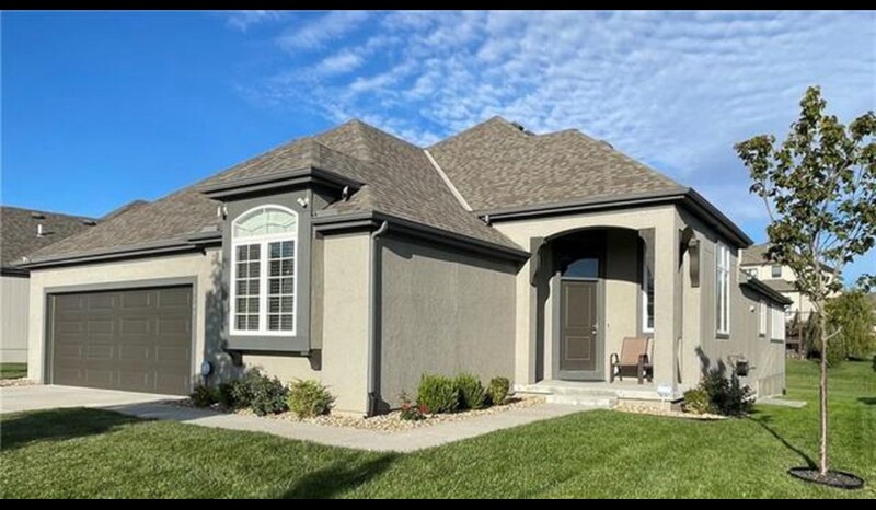 Foto principal - 8000 W 166th Pl