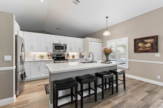 Building Photo - 8658 Vista Greens Ct