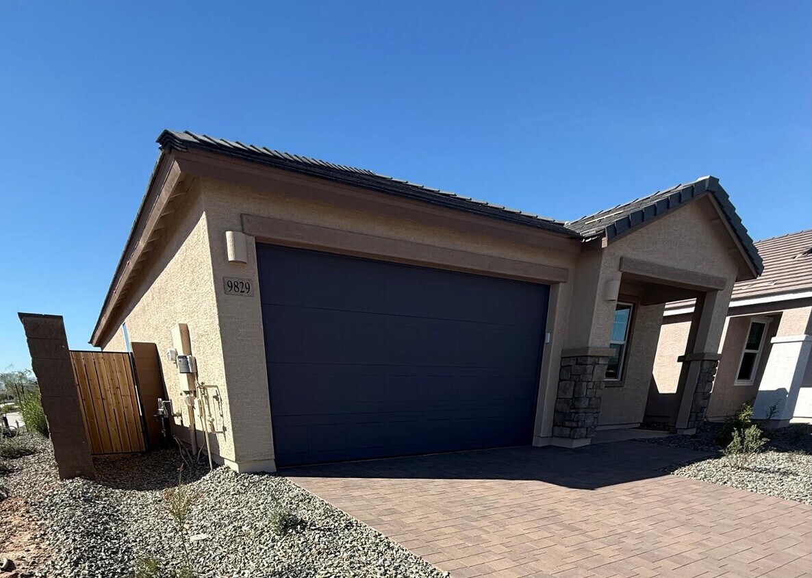 Foto del edificio - 9829 W Monterey Way