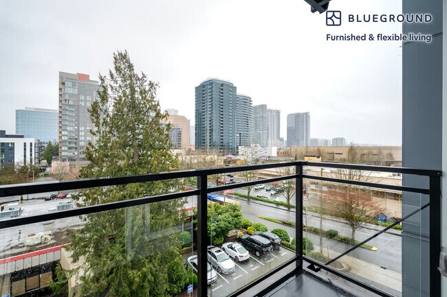 Foto del edificio - 10050 NE 10th St