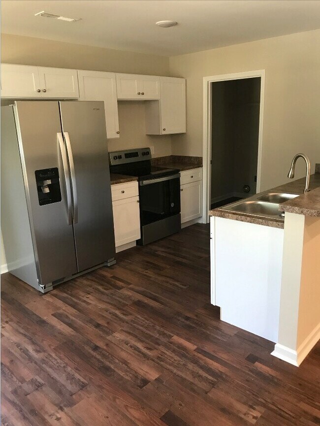 Foto del edificio - 1556 Co Rd 616