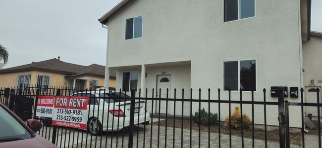 84(1019E) - 84(1019E) Apartment