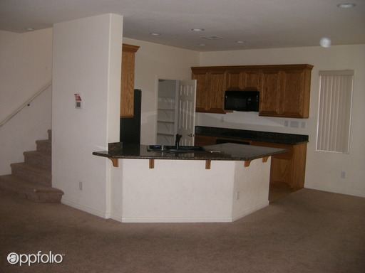 Building Photo - 9529 Van Halen Ln