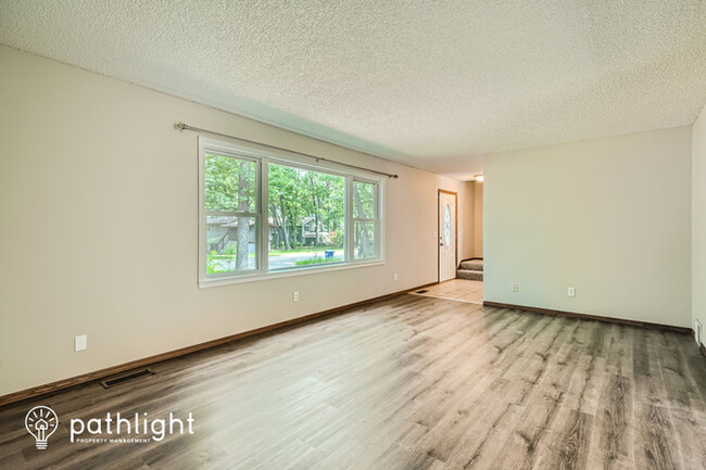 Building Photo - 13395 Linwood Forest Cir, Champlin, MN, 55316