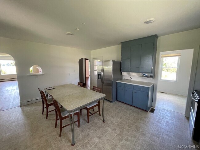 Building Photo - 16330 Genito Rd