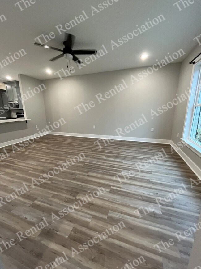 Foto del edificio - 2555 Arkansas Rd