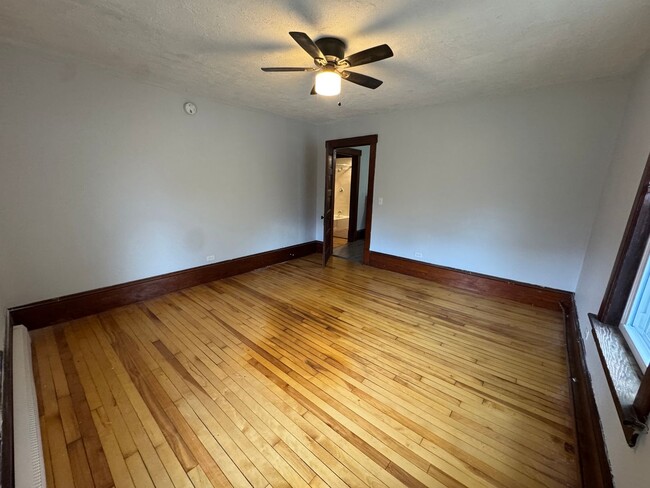 Interior Photo - 8 Union St.