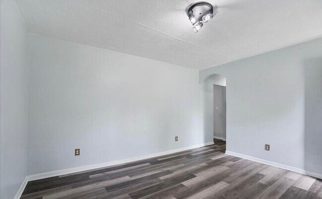 Foto del edificio - Updated Hillview Home! 3BR/2BA with Basement!
