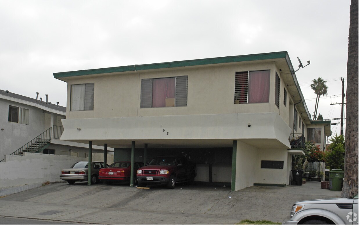 Building Photo - 168 N Mariposa Ave