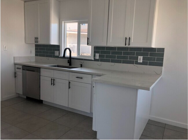 Foto del edificio - 340 Calle Miramar