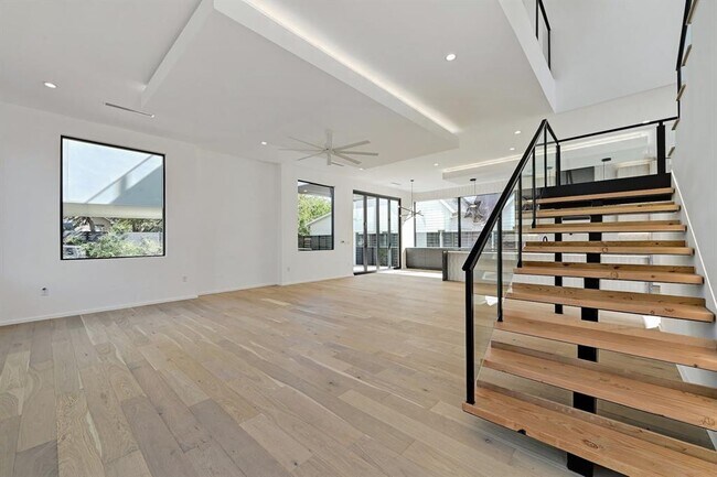 Foto del edificio - 2100 Peach Tree St