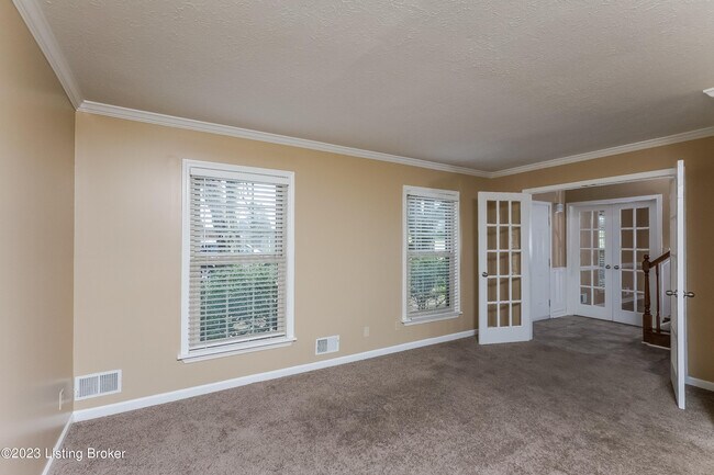 Foto del edificio - 5902 Stone Bluff Rd