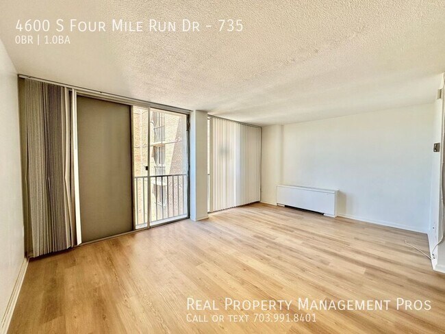 Foto del edificio - 4600 S Four Mile Run Dr