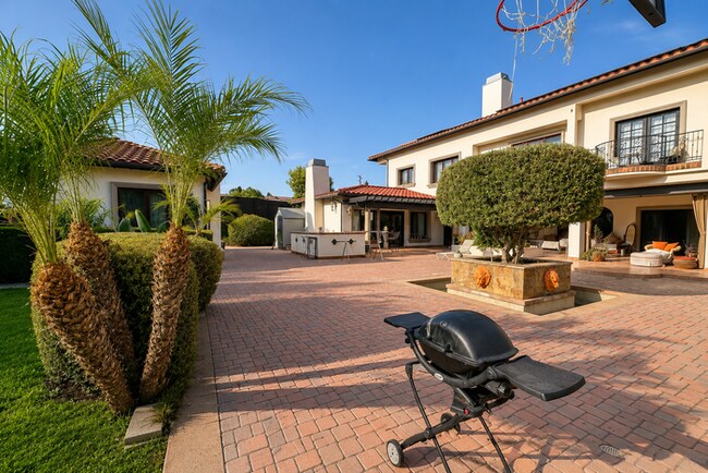 Foto del edificio - 4141 Prospect Ave