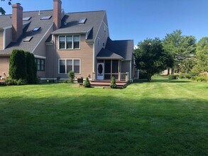 Building Photo - 579 Sagamore Ave