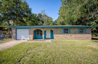 Building Photo - 1512 Riverside Dr