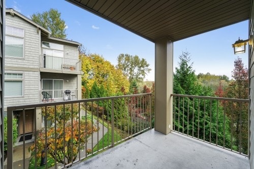 Building Photo - Seatac Condo!!! - 2 bedrooms