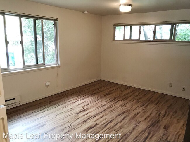 Foto del edificio - 4050 5th Ave NE