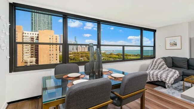 Foto del edificio - 1130 S Michigan Ave