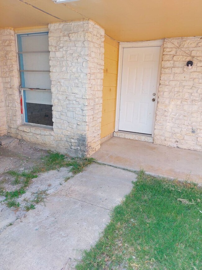 Building Photo - Alnwick Duplex #1