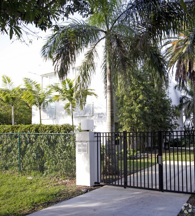The Cloisters Miami Apartments in Miami, FL