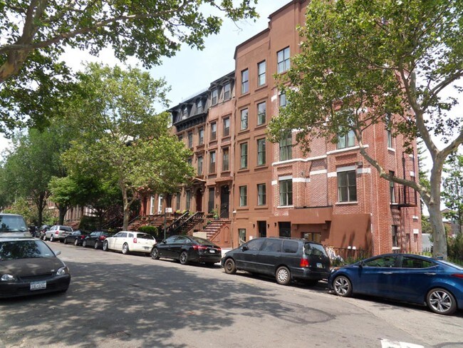 Building Photo - 123 Lefferts Place