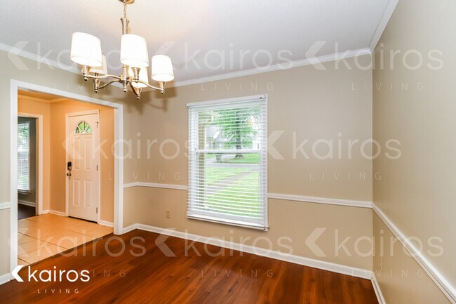 Foto del edificio - 5824 Tam Oshanter Ave