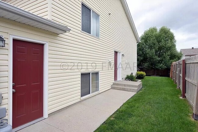 Foto del edificio - 2565 Amber Valley Ct
