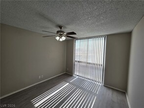 Building Photo - 3930 University Center Dr