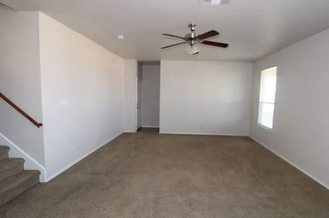 Building Photo - 2306 Jesse Dr