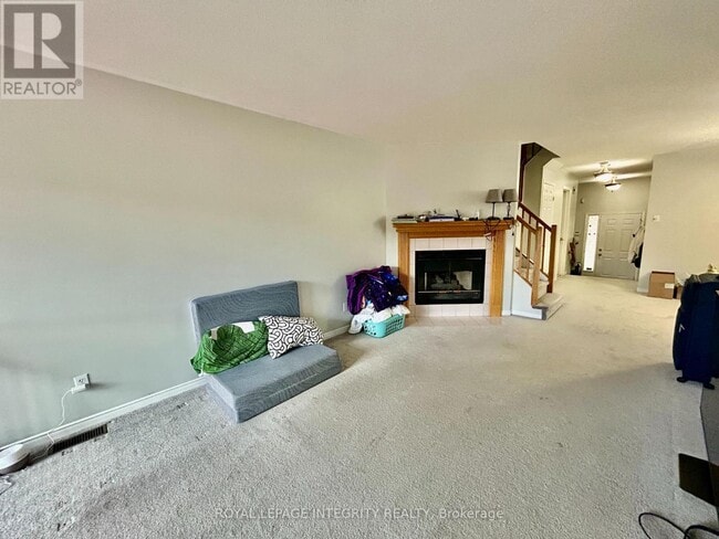 Building Photo - 40 Jackman Terrace