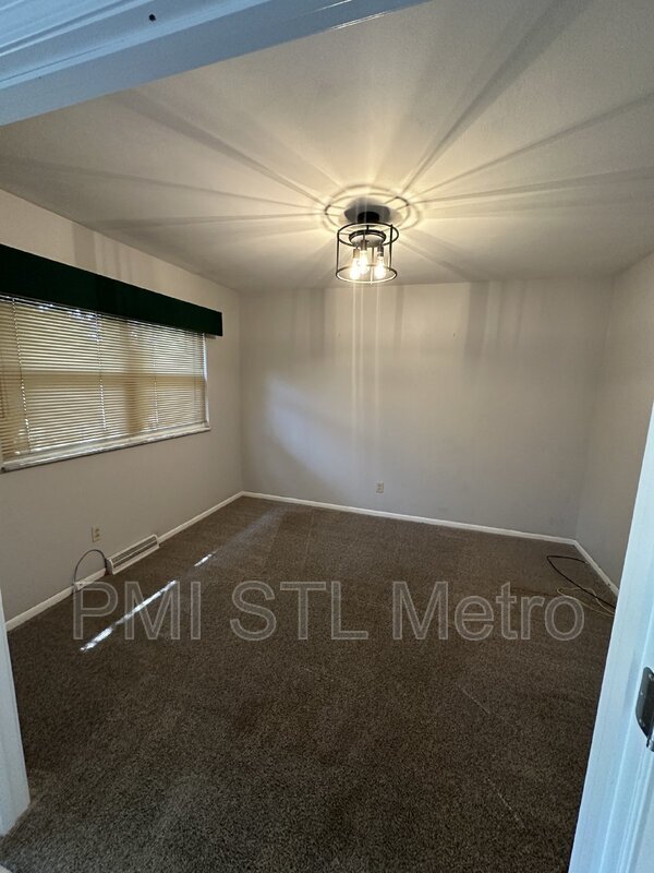 Foto del edificio - 12511 Sunview Ln