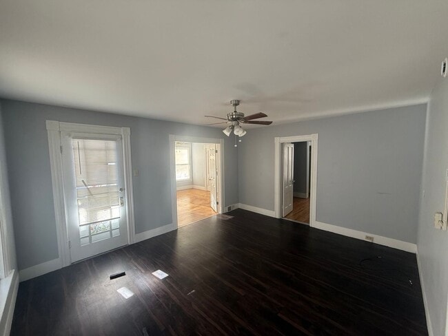 Building Photo - 39 Bremer St