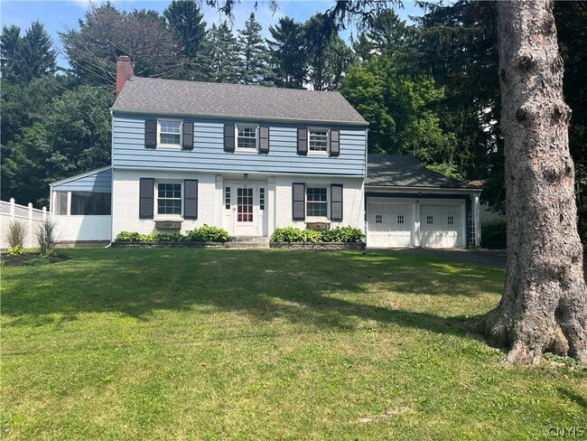 Building Photo - 10 Ely Dr