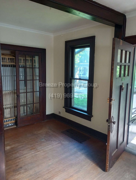 Foto del edificio - 1023 Prouty Ave