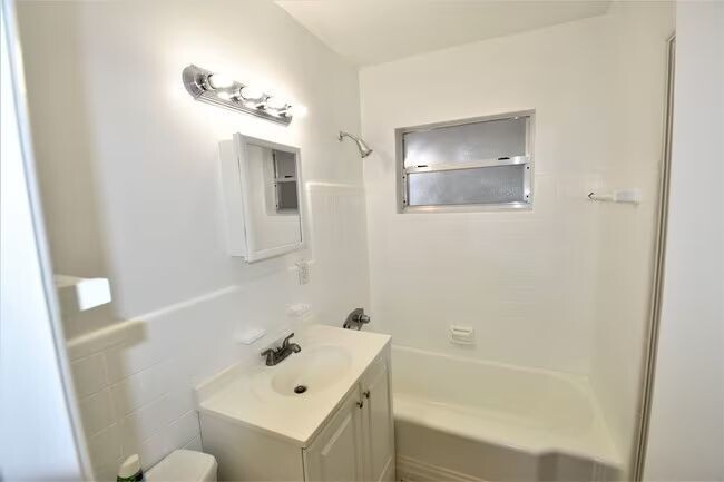 Foto del edificio - Miami Blessed Home