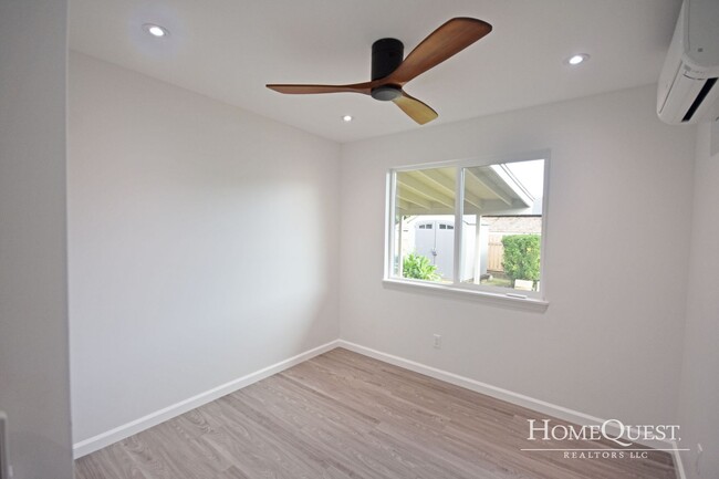 Foto del edificio - Fully Renovated 3/2 in Kailua!   $4750/mo