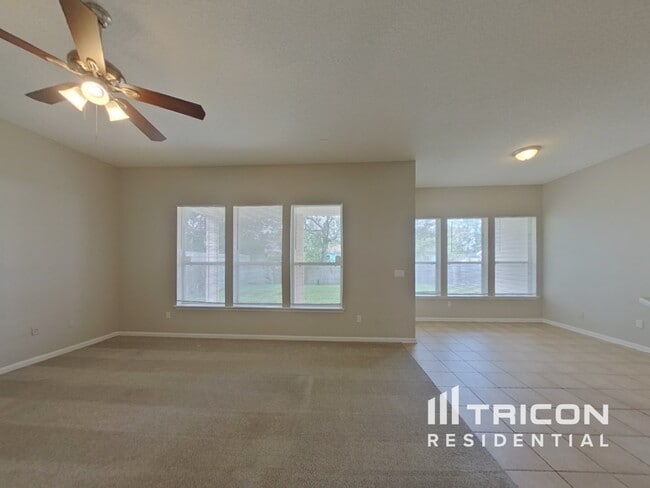 Building Photo - 8384 Candlewood Cove Trail Jacksonville FL