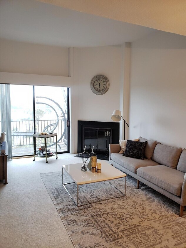 Foto principal - 527 Seaver Dr